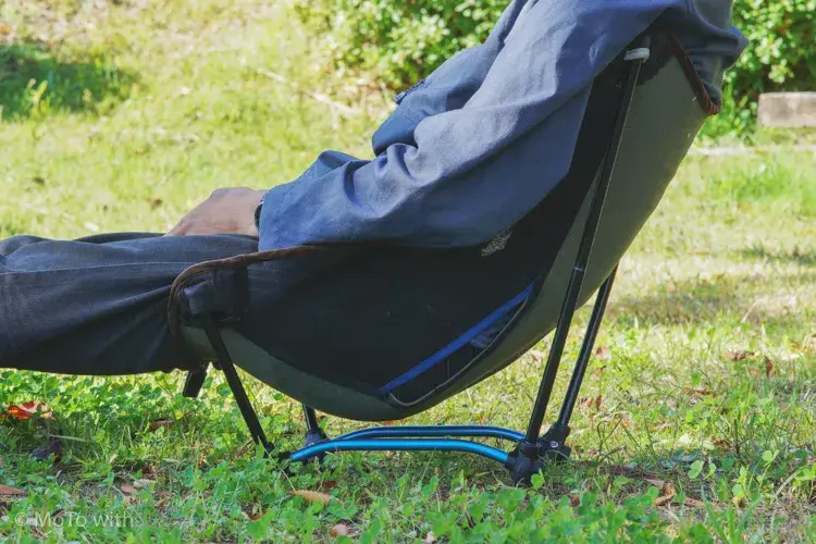 ヘリノックス｜グラウンドチェアは座り心地が唯一無二 【レビュー