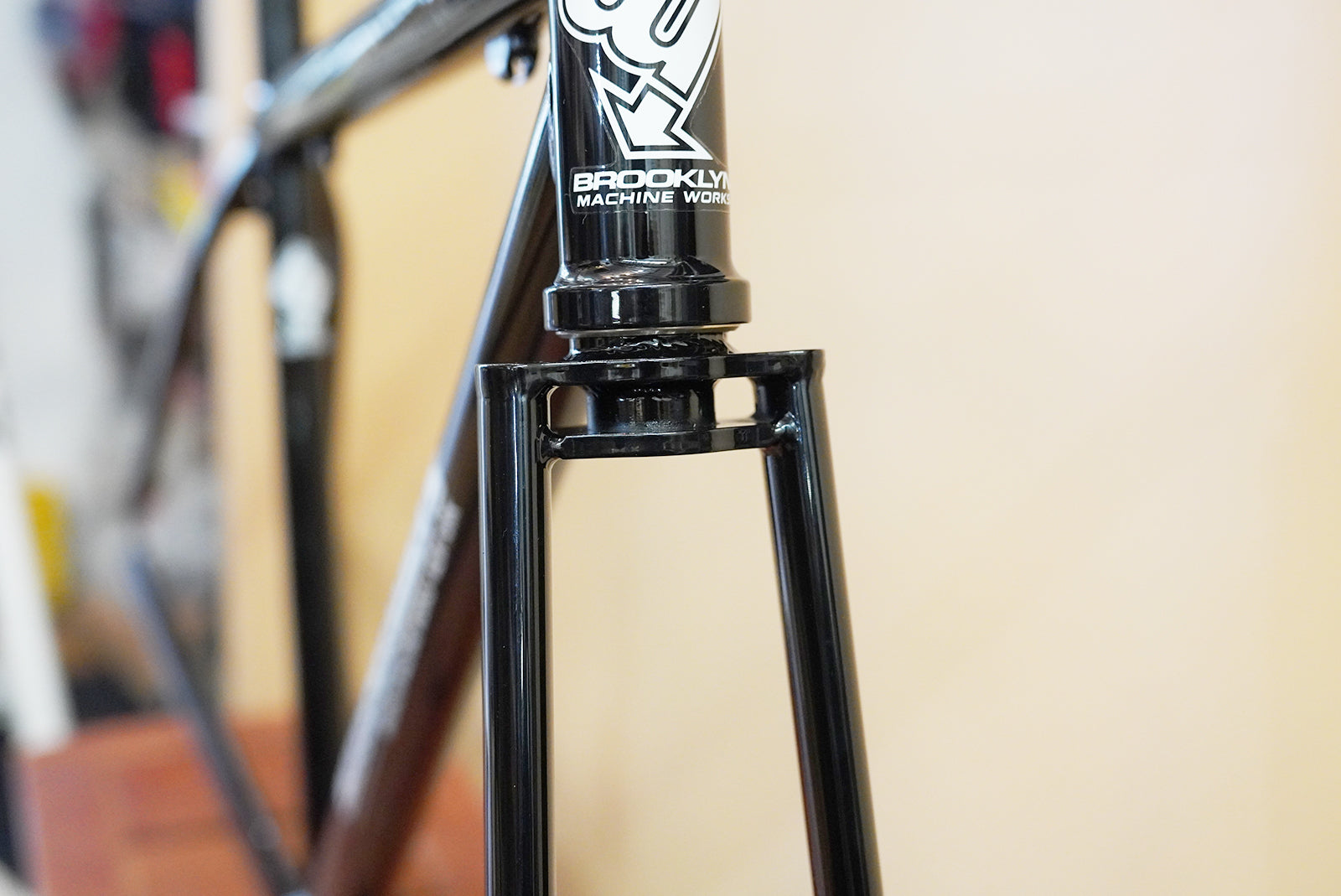 BROOKLYN MACHINE WORKS”GANGSTA V4 フレーム&フォークセット (GLOSS