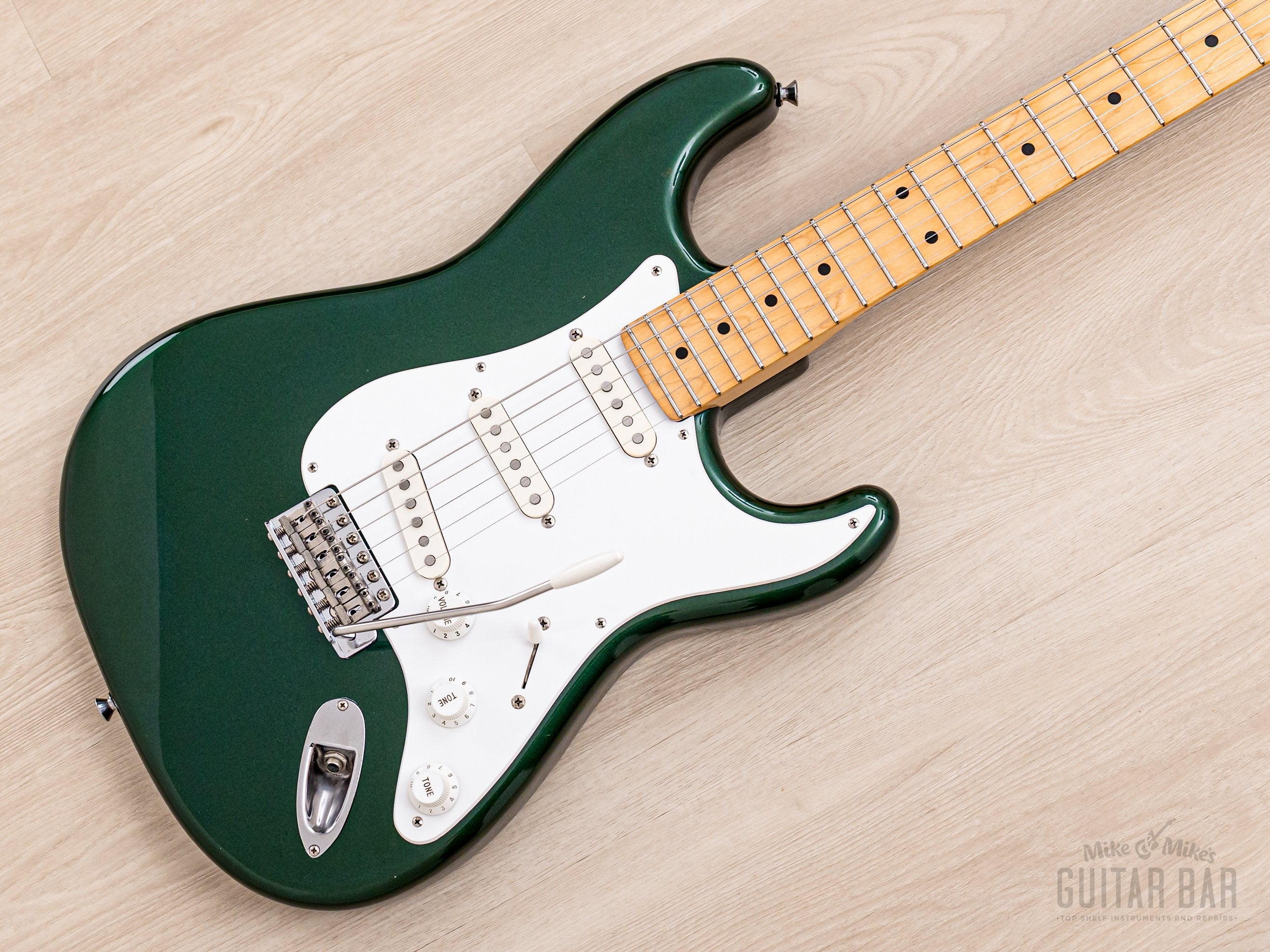 1991 Fender Stratocaster Model ST500-V Sherwood Green Near-Mint, Japan