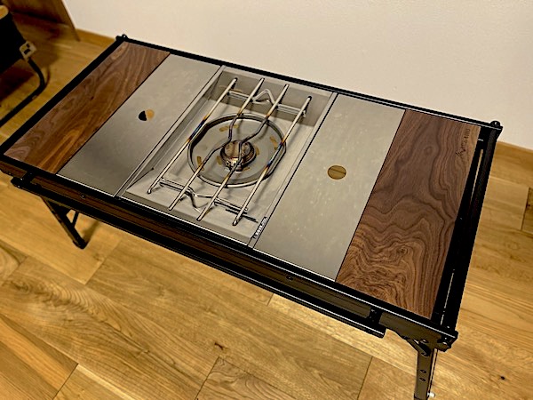 ラーテルワークス ウッドパネル テーブル レビュー。IGT規格でフラット