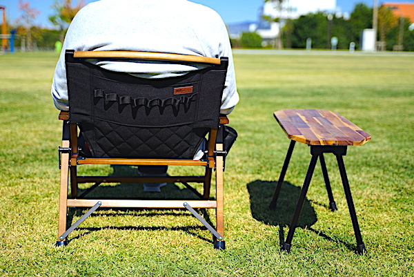 WAQ フォールディング ウッドチェア の新色ブラック買ってみました