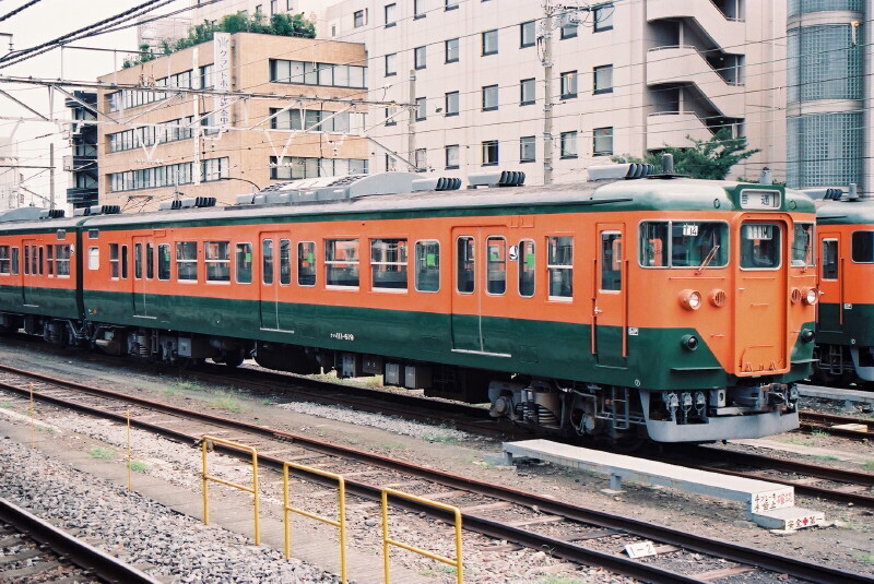 113系ドアコック蓋 点検蓋 鉄道部品 113系ドアコック蓋 点検蓋 鉄道