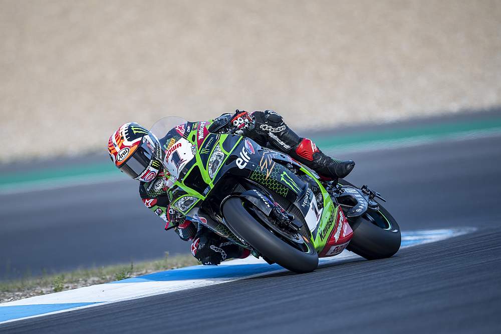 WSBK6連覇記念！ カワサキプラザでNinja ZX-10Rシリーズ成約者に特典