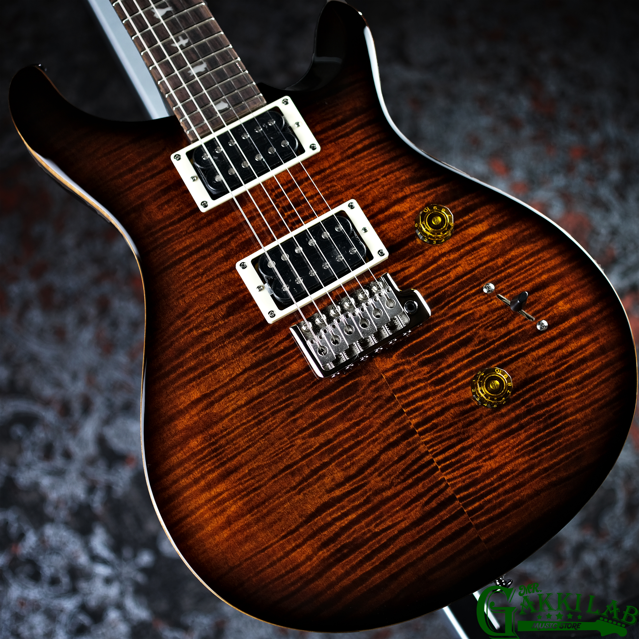 Paul Reed Smith(PRS) 2024 SE Custom 24 Black Gold Sunburst | 札幌