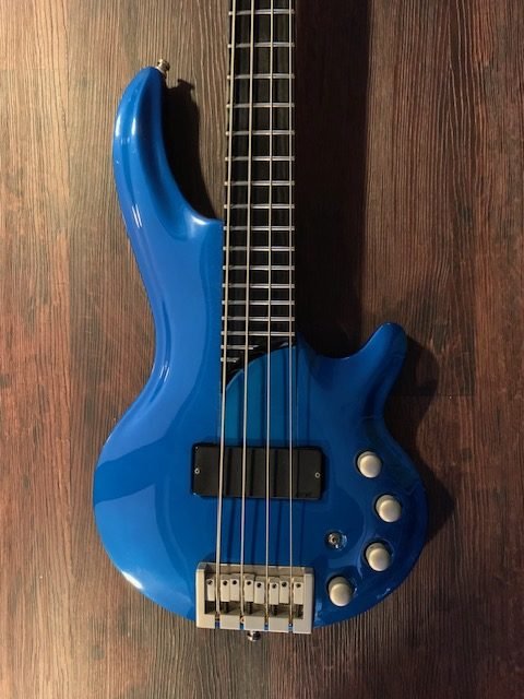 Cort Curbow Bass 4 – エムズサウンド