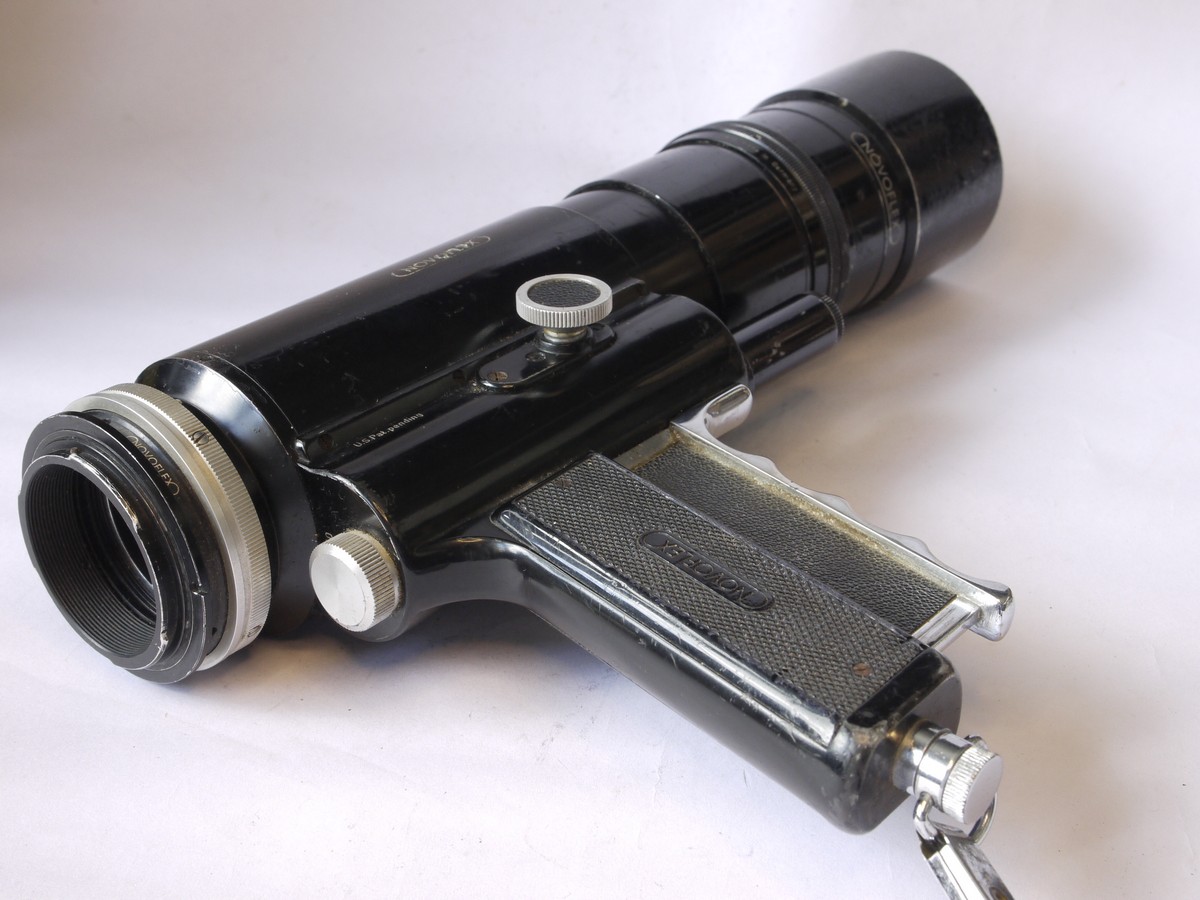 Novoflex 240mm f4.5 Noflexar lens in Pistol Grip focusing, with