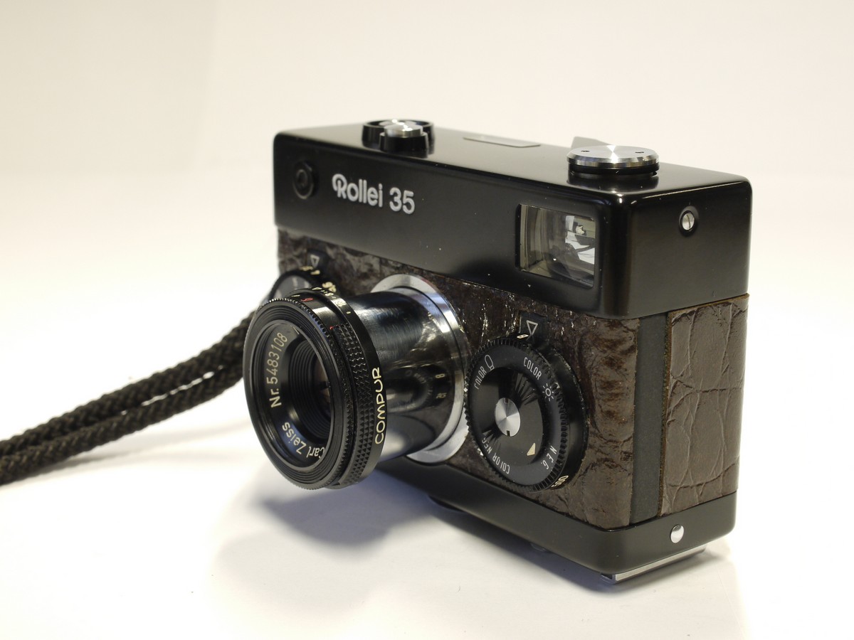 Rollei 35 Black Special Edition made for Hertie German Department