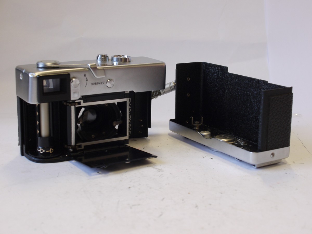 Rollei 35 chrome 35mm compact camera, CDs metered, with Schneider