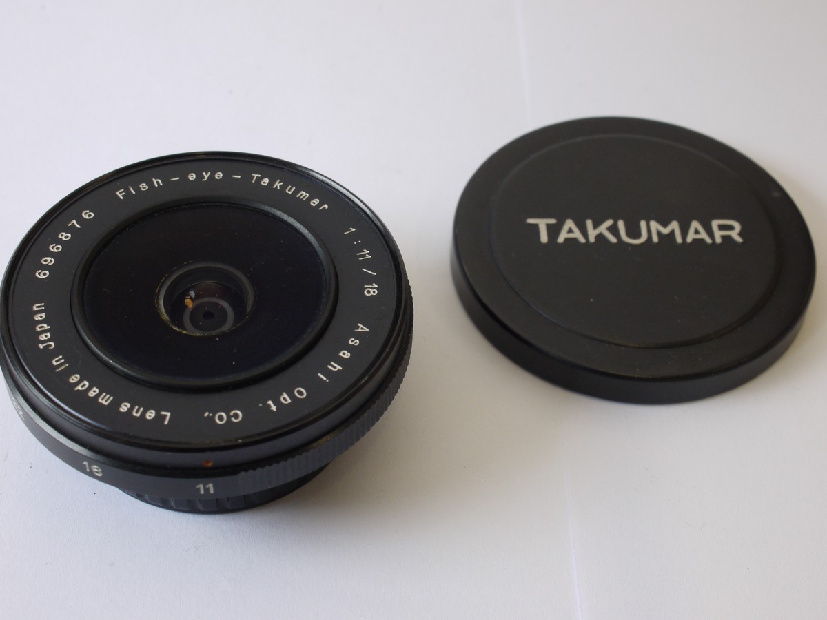Pentax 18mm f11 Fish-Eye Takumar M42 screw mount lens + Pentax