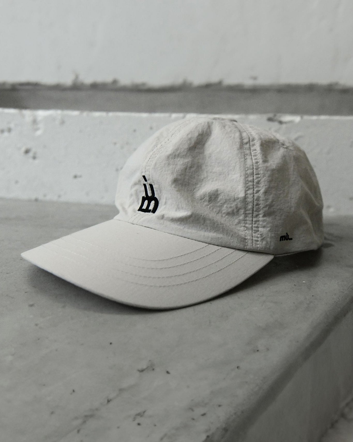 LOGO CAP / OFF WHITE（ロゴキャップ） – mù_