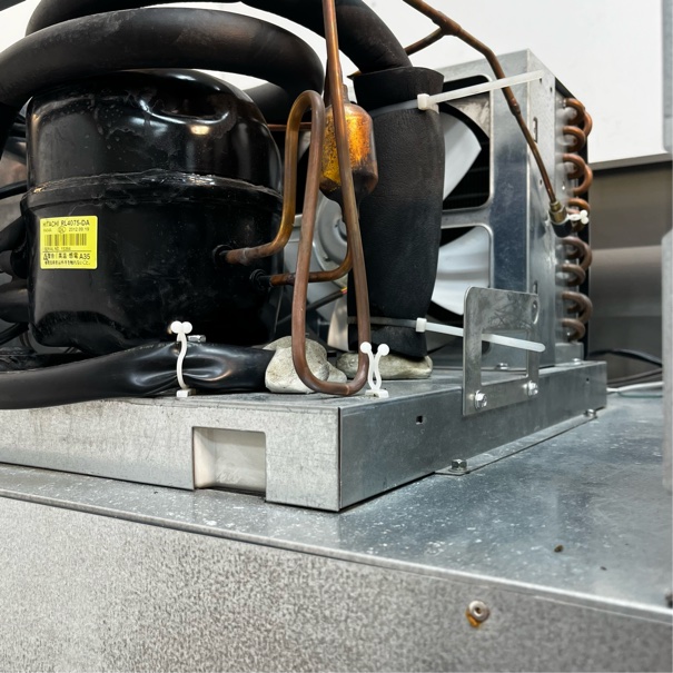 ホシザキ 縦型冷凍庫 HF-90Z3-ML | 無限堂厨房ネットショップ