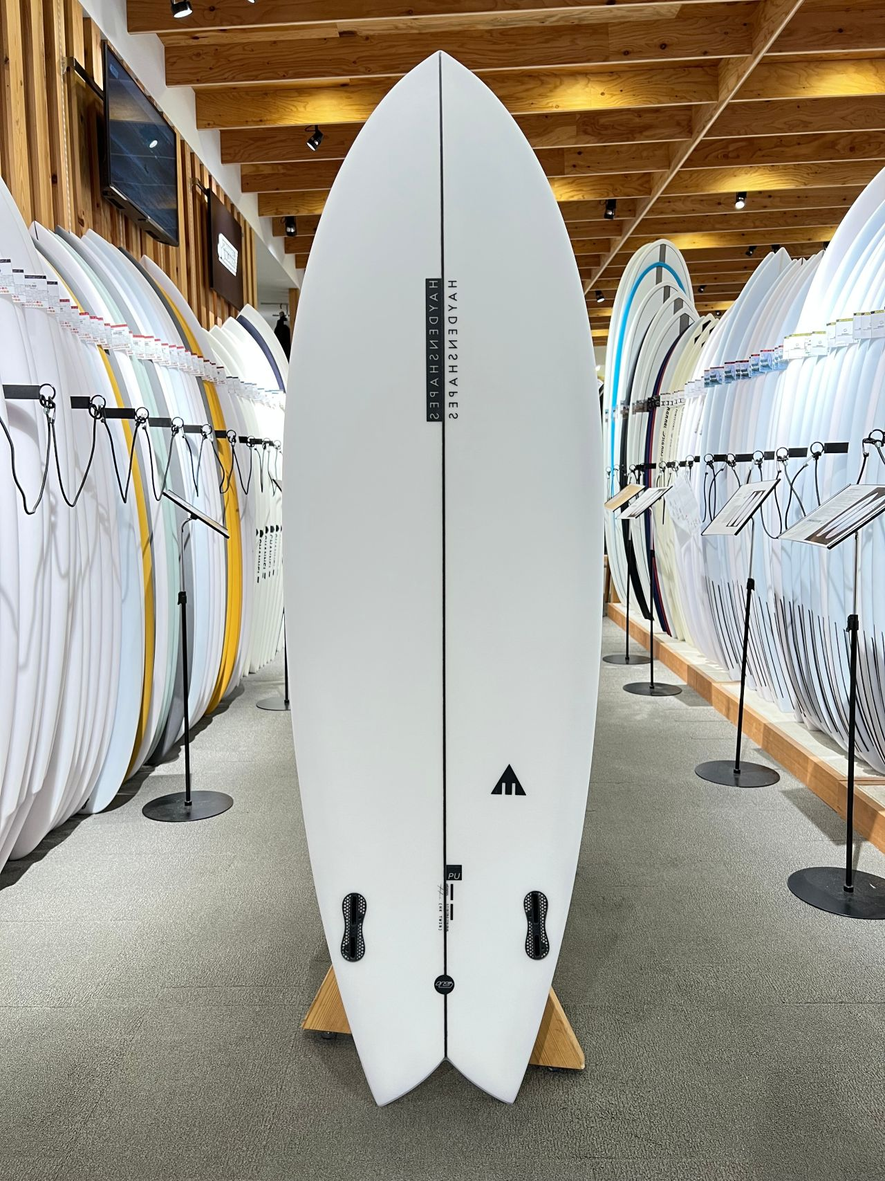 ヘイデンシェイプス サーフボード｜最先端のデザインと高性能モデル