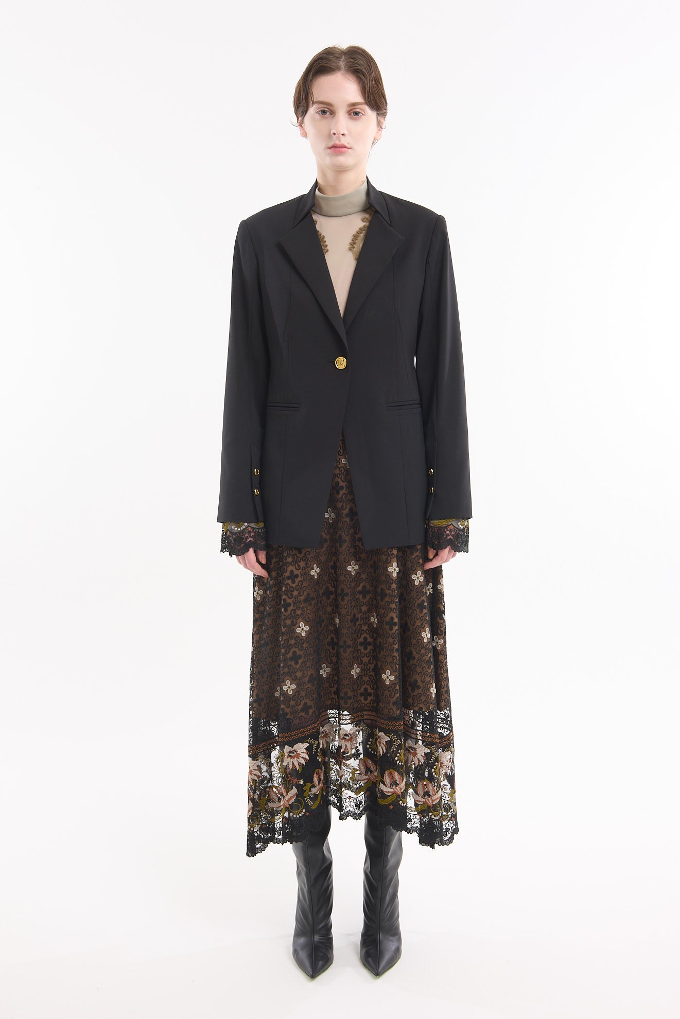 Everlasting embroidery lace skirt