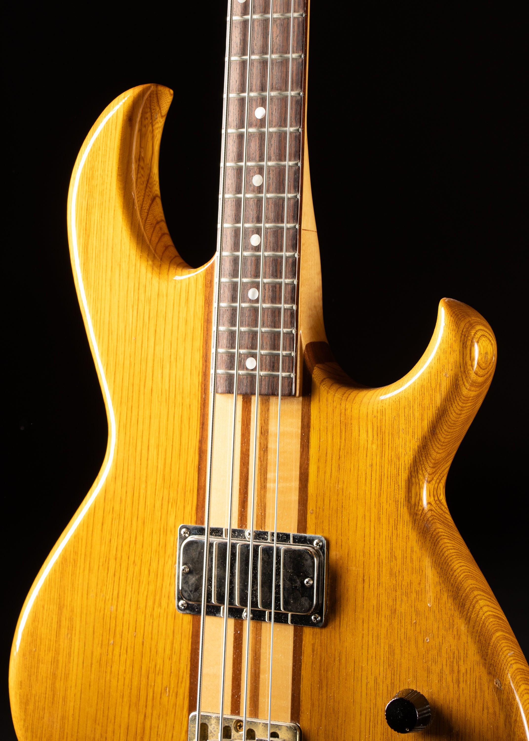 1981 Aria Pro II SB-R60 – Music City Vintage Guitars