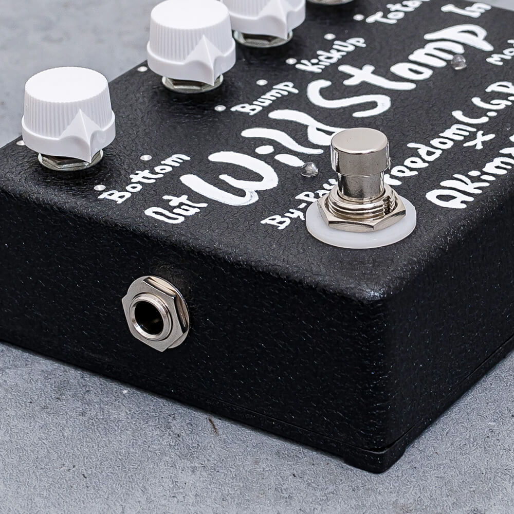 Freedom Custom Guitar Research x AKIMA & NEOS Wild Stomp (Black