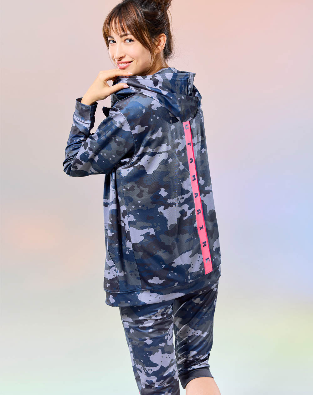 ラッシュパーカー (デジタルカモ) [全3色] – muta Online Store