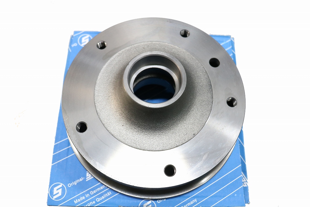 EMPI ブレーキドラム T-1 リア 1968〜 5LUG ポルシェ130ピッチ