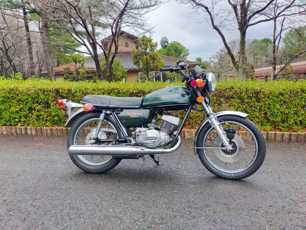 SUZUKI GT250 | まいがれ｜趣味人によるバイク・車の個人売買サイト
