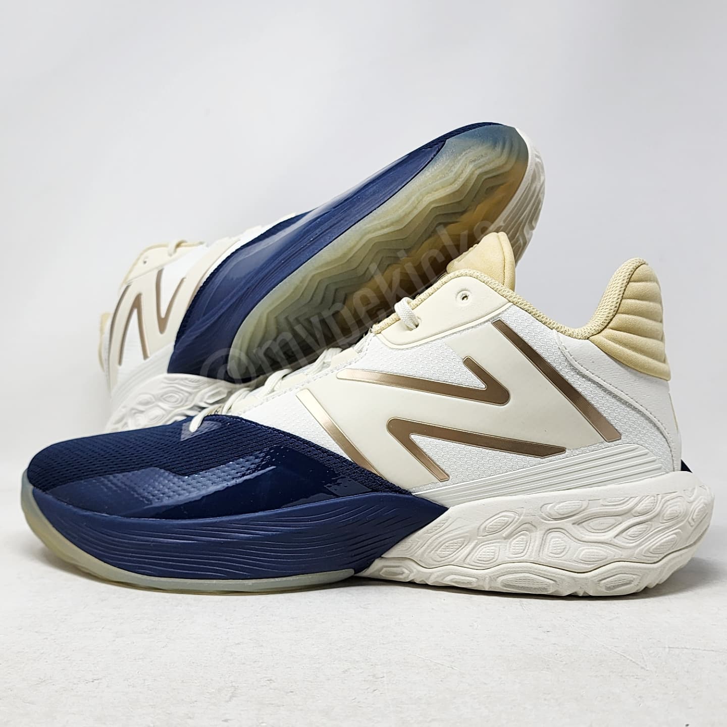 New Balance Two WXY V4 - Darius Bazley PE – mypekicks