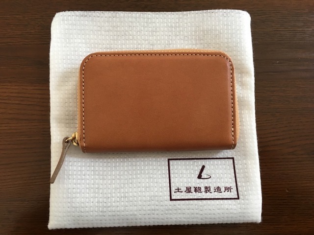 財布迷宮 - その3：土屋鞄 Conffio ヌメ革ファスナー小銭入れ: 0時