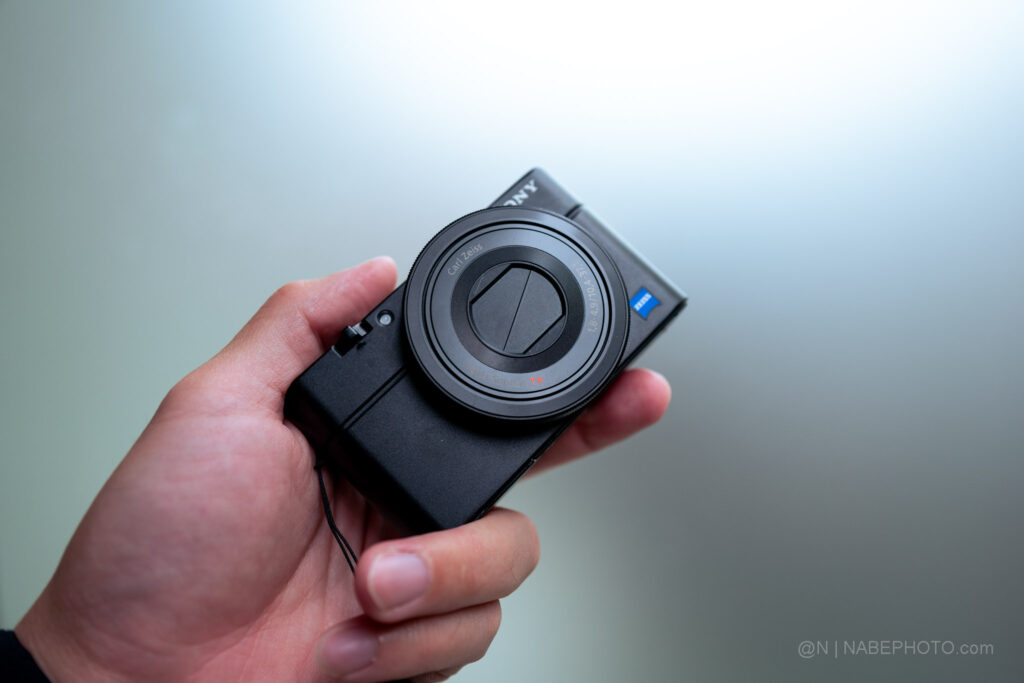 レビュー SONY RX100】安くてスマホより良い写真が撮れるコンデジ