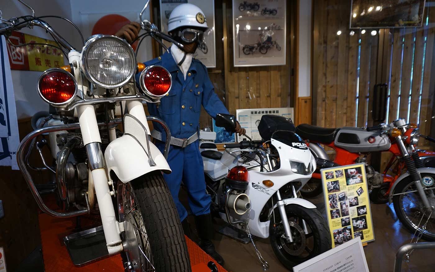 浅間記念館（二輪車展示館）｜長野原町観光情報サイト