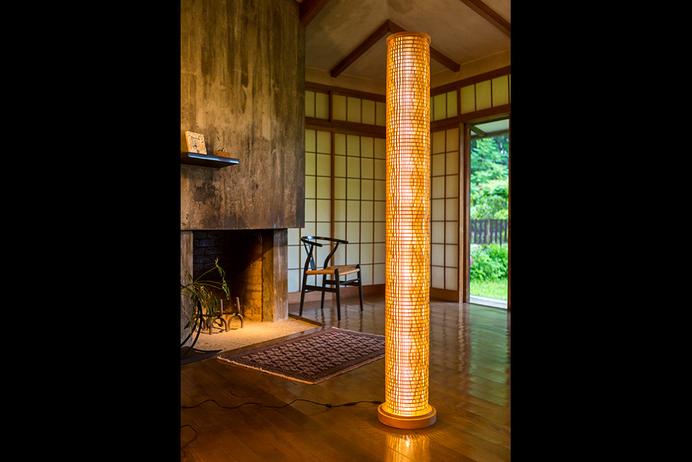 南部細目組紋様組子細工 行燈フロアライト 南部細目組紋様組子細工行燈