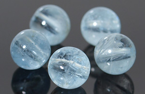 アクアマリンの意味 | パワーストーンの意味・一覧 | Natural Style