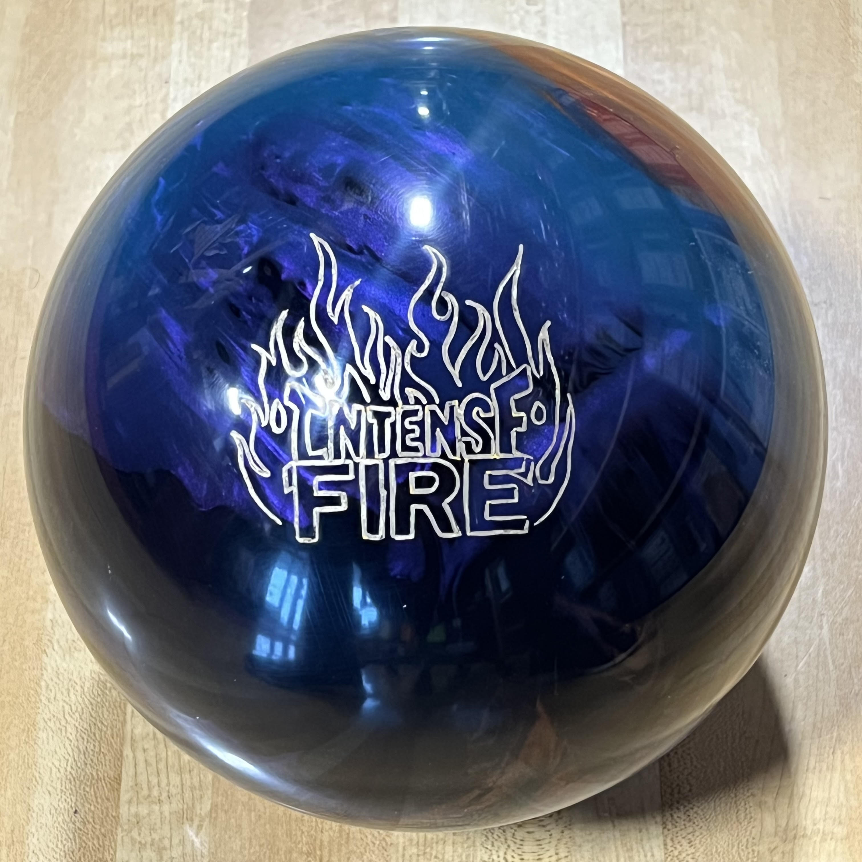 REC Storm Intense Fire 0N007 – National Bowling Store INC