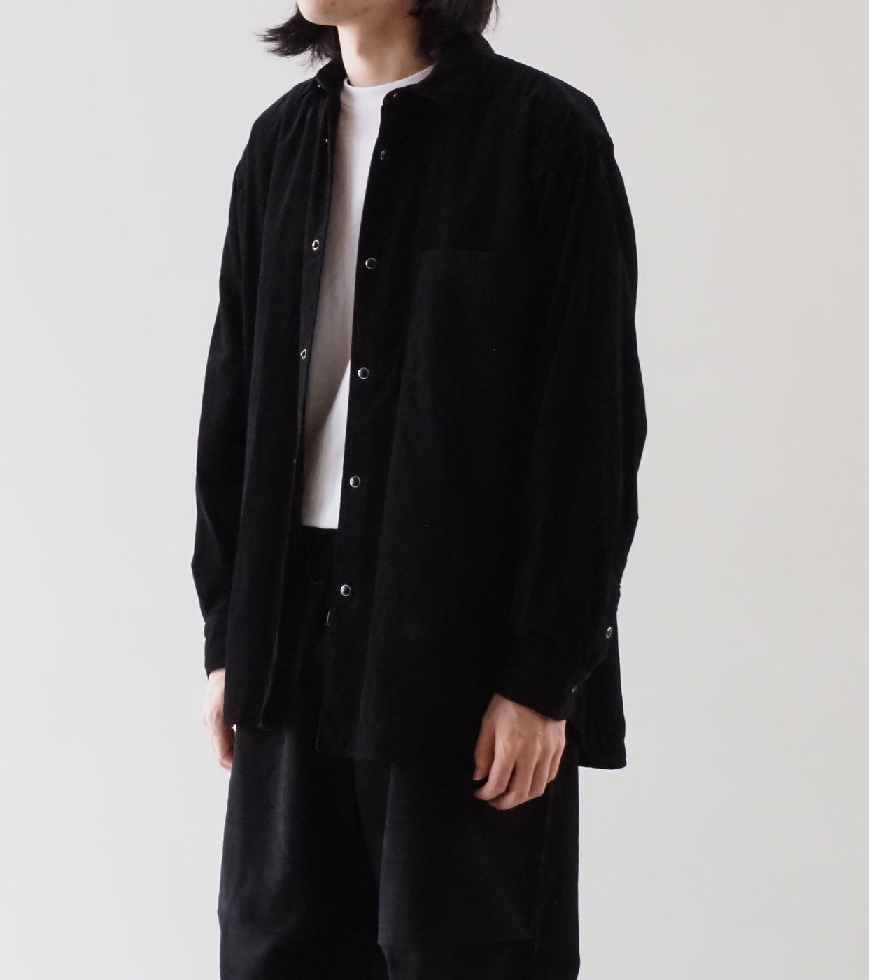 COMOLI Corduroy Comori Shirt ,Black – Navyblue