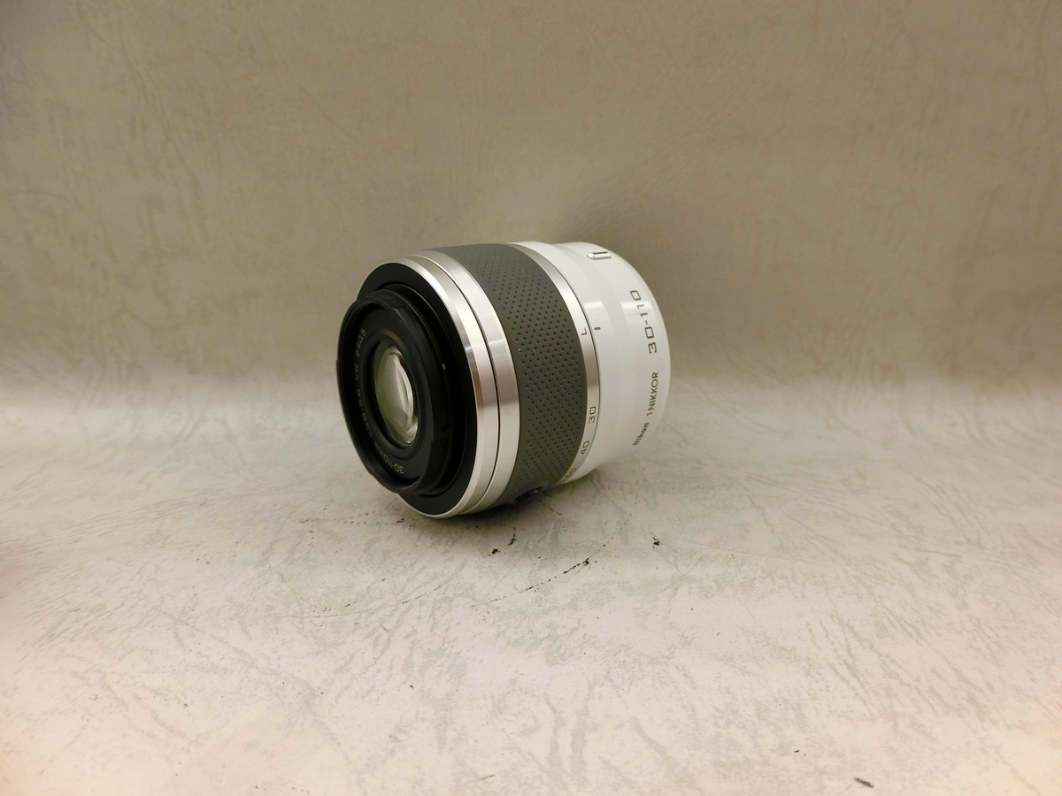 価格.com - ニコン 1 NIKKOR VR 30-110mm f/3.8-5.6 [ホワイト] 価格比較