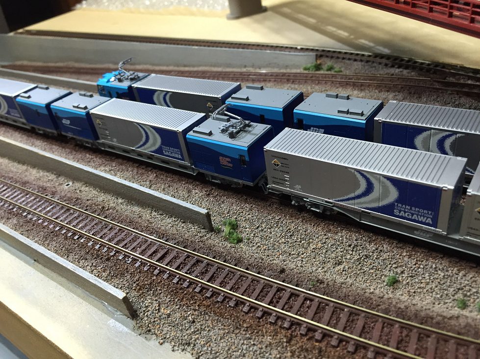 M250系 スーパーレールカーゴが入線です。 KATO 10-565 / 10-566 / 10