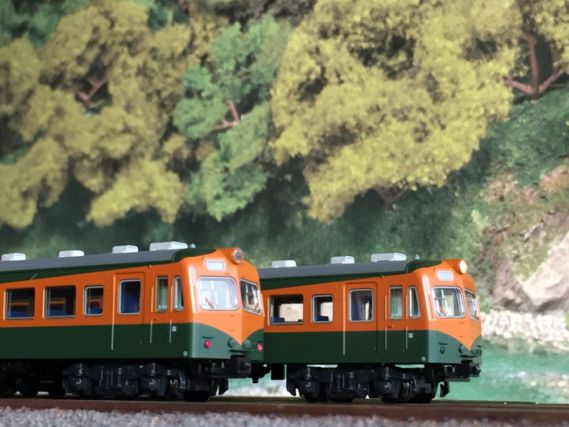 80系300番台 飯田線 入線です。KATO 10-1384/1385 鉄は熱いうちに報告