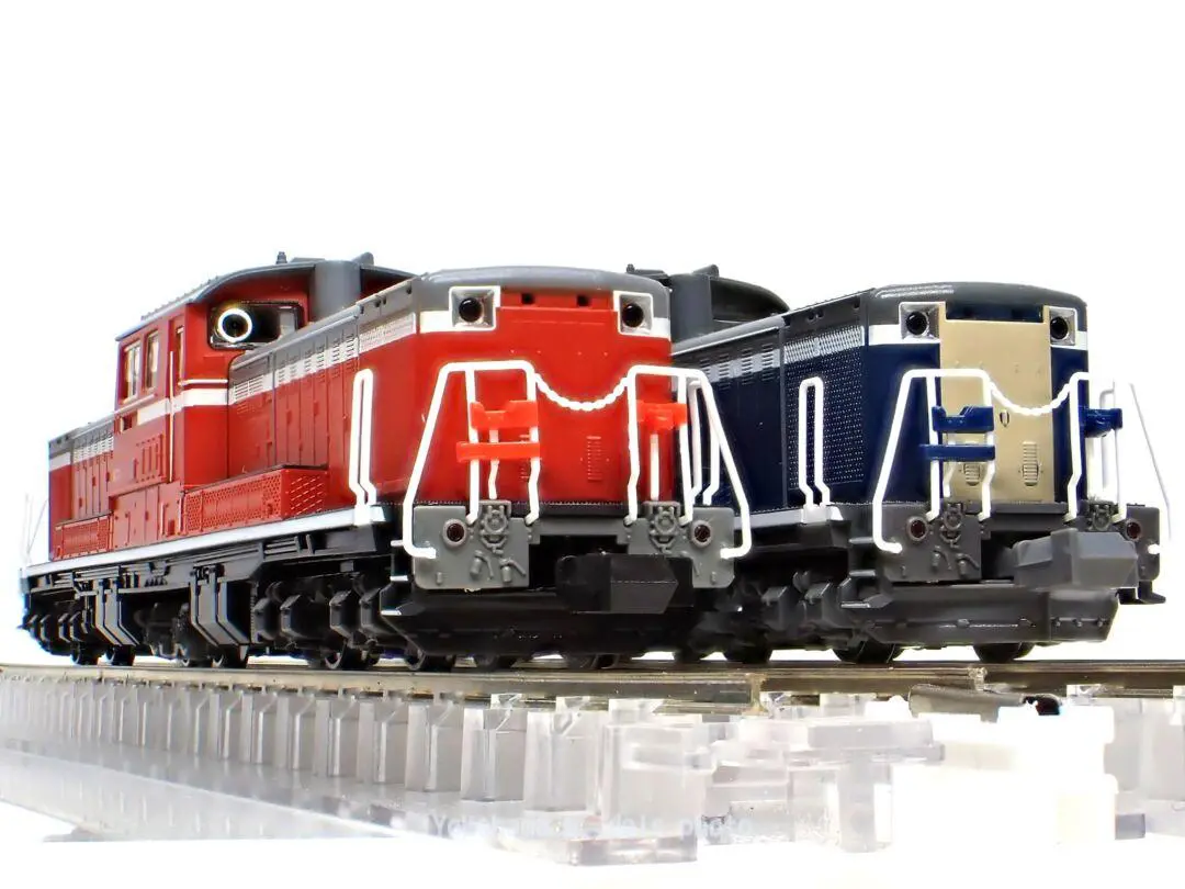 14系500番台+ワキ10000「カートレインさっぽろ」入線です。 マイクロ