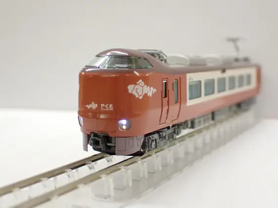 KATO 273系「やくも」 4両セット 品番：10-1999 | NGaugeJP - 横濱模型