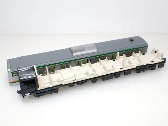 E231系1000番台 小山車両センター所属 U522編成が入線しました。 KATO