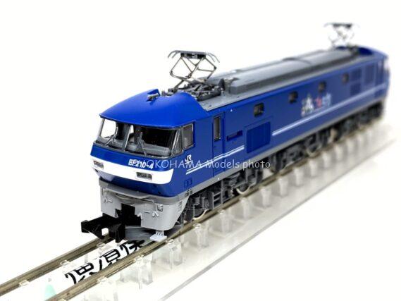 EF210形 100番代 桃太郎ラッピングが入線しました。TOMIX 7196