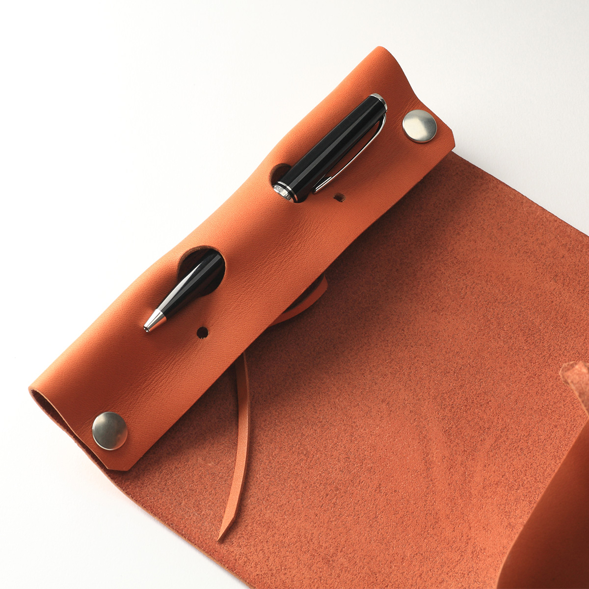 BRANDS :: REDMOON :: レザーケース :: その他ケース :: レッドムーン