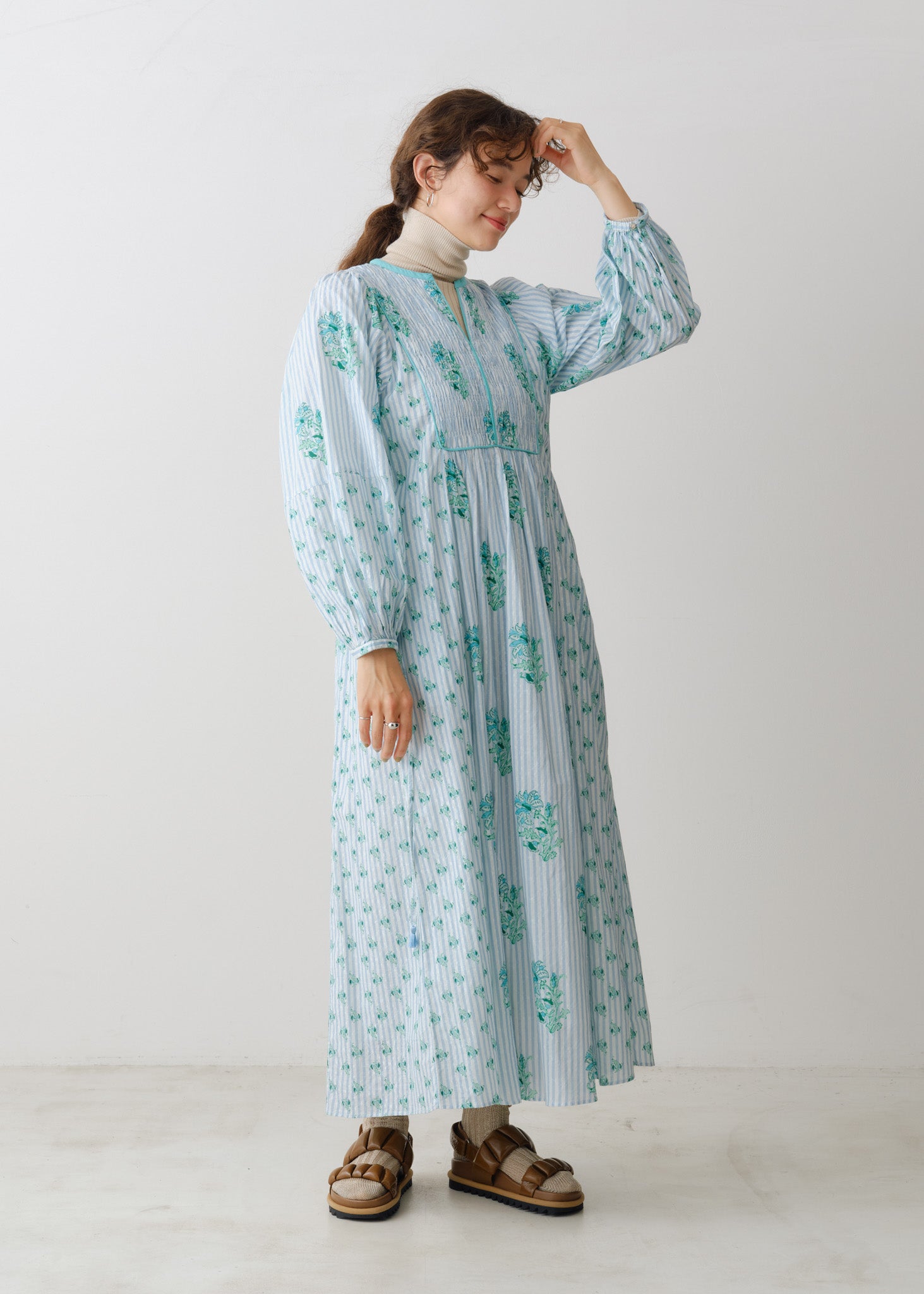 TASHA】花柄ワンピース3618 Cotton Jacquard Lily Print Shirring