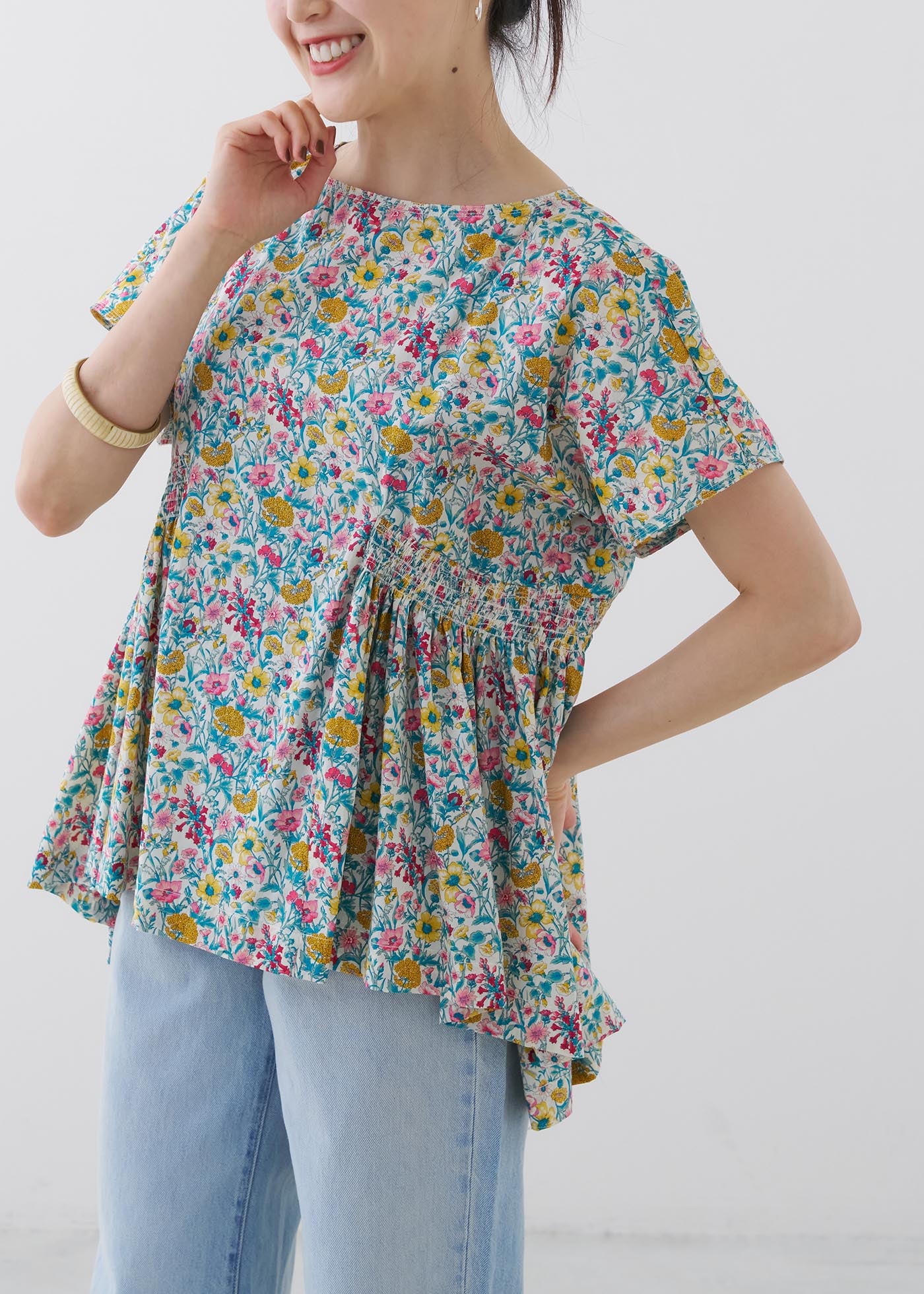 Liberty Print Shirring Blouse | Pasand by ne Quittez pas | パサン