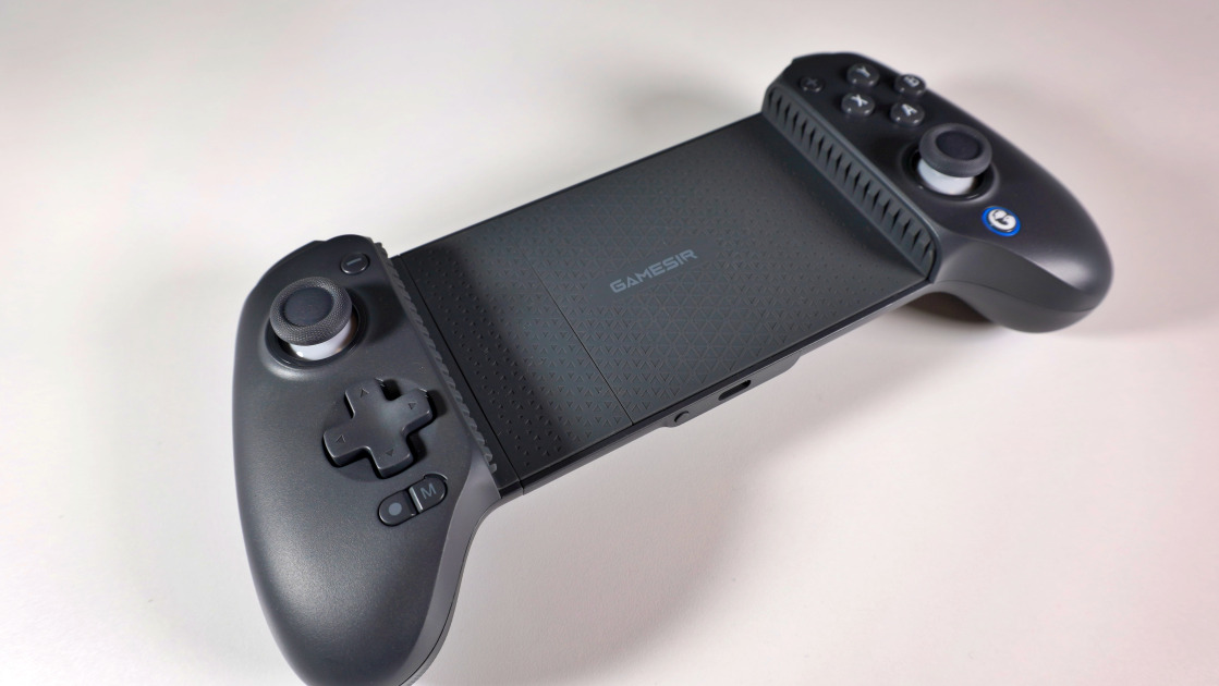 Gamesir G8+レビュー：万能ゲーミングコントローラー爆誕！スマホも