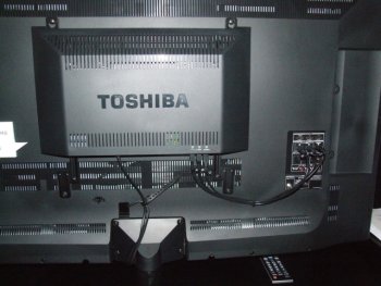 東芝、USB HDDでタイムシフトマシンを利用できる全録テレビ「レグザ Z7