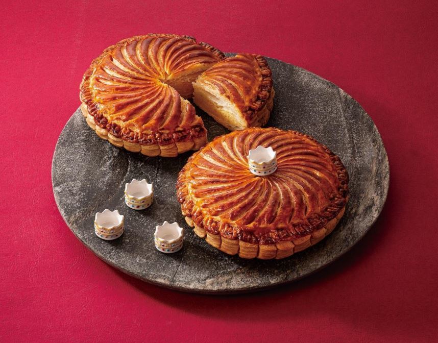 帝国ホテル、新年を祝う「ガレット・デ・ロワ」発売 - 王冠モチーフの