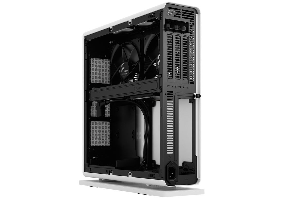 Fractal Design、Mini ITXで335mmの大型グラボも入るスリムPCケース