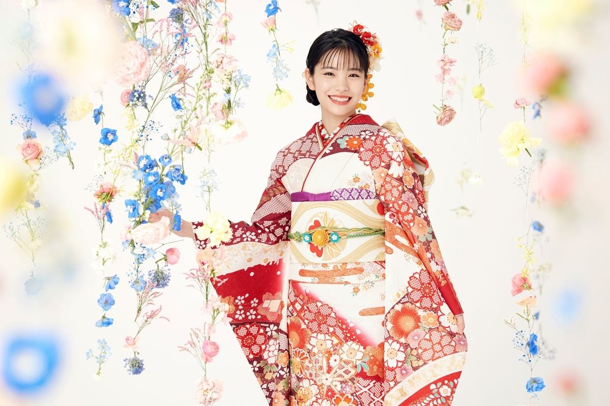 當真あみ、京都きもの友禅モデルに 戸田恵梨香・小松菜々・浜辺美波ら