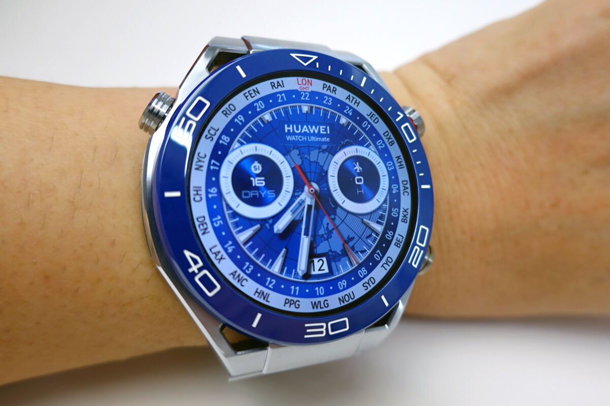 ファーウェイ「WATCH Ultimate」レビュー、一緒に東京都最高峰の雲取山