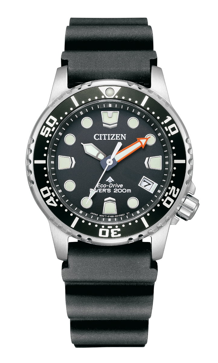 シチズン プロマスター、定番ダイバーズウオッチに36.5mmの小型版を