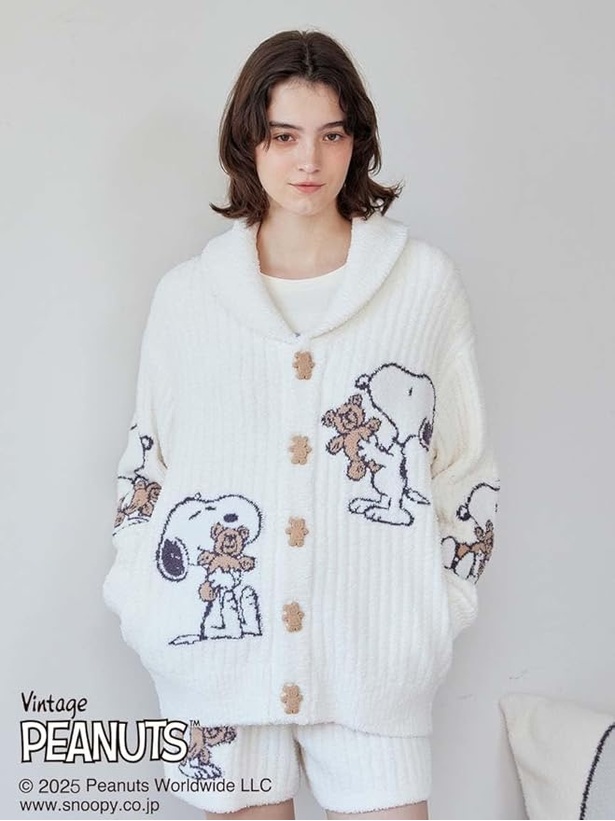 もっちり柔らかな肌触りがたまらない！スヌーピーデザインがキュートな