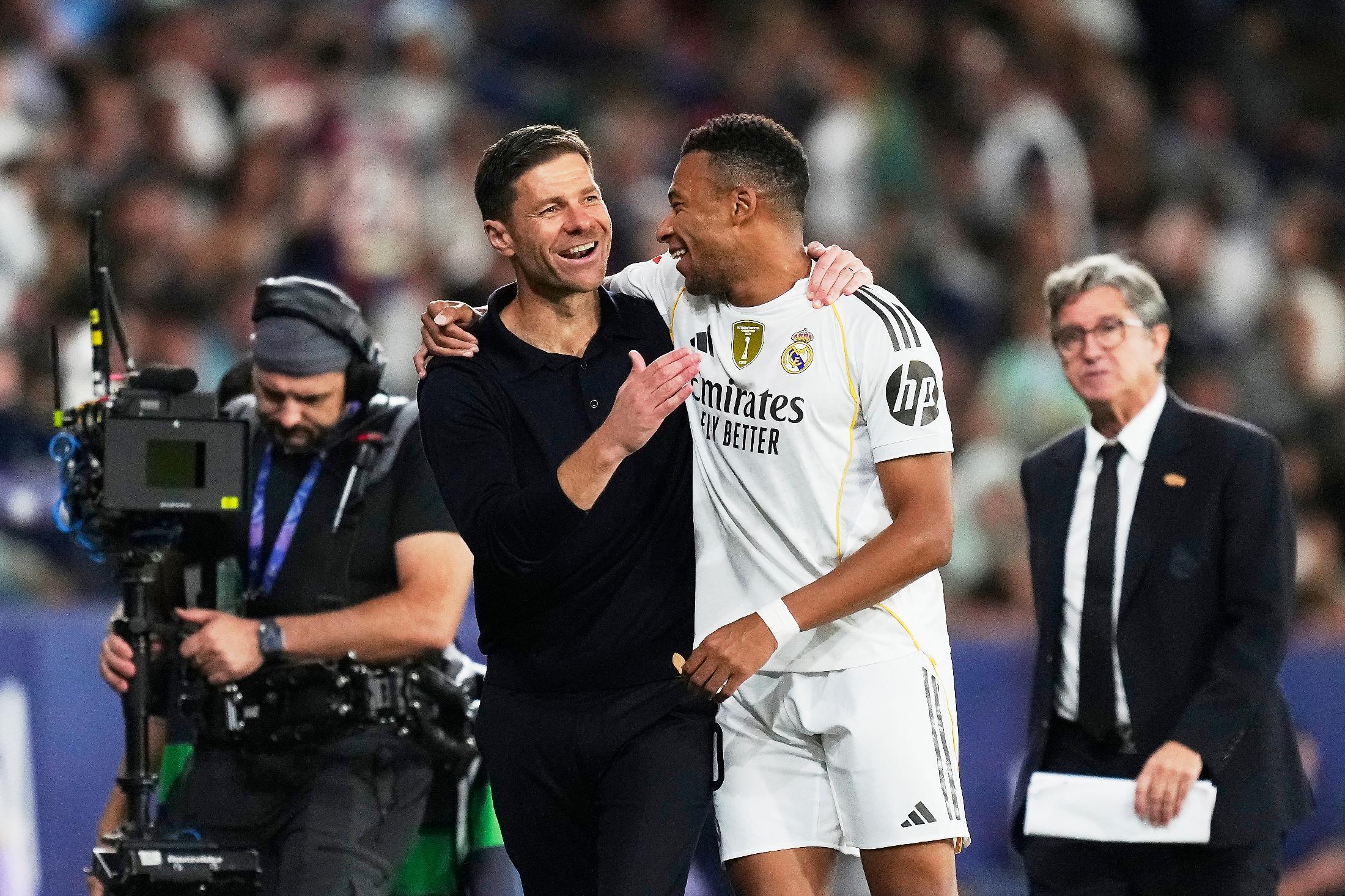 シャビ・アロンソと選手たちの軋轢が噂されるレアル・マドリード