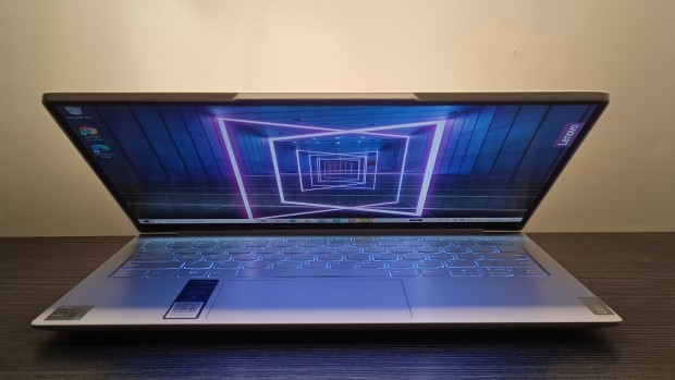 REVIEW | Lenovo Yoga Slim 7 Carbon 13ITL5 laptop